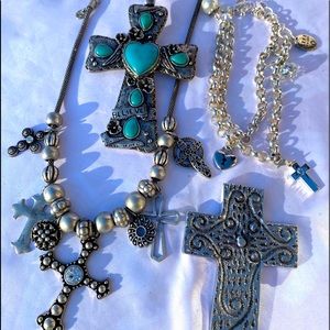 Jewelry & cross to hang